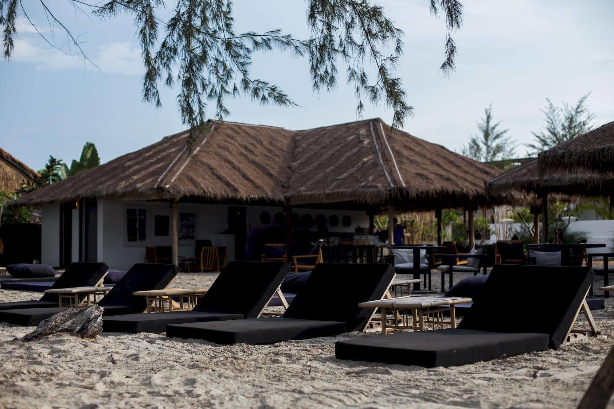 Hotel Tamu Otres Preăh Sihanŭk Zewnętrze zdjęcie